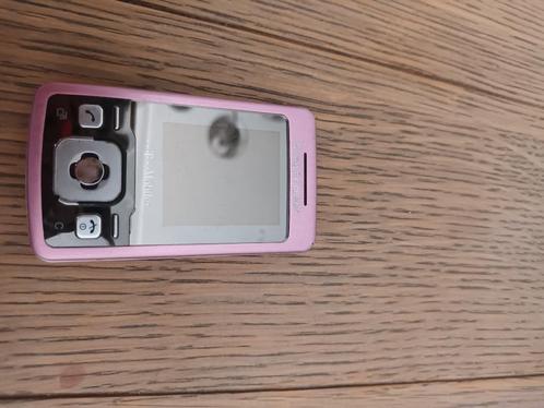 Sony t303 roze mobiel