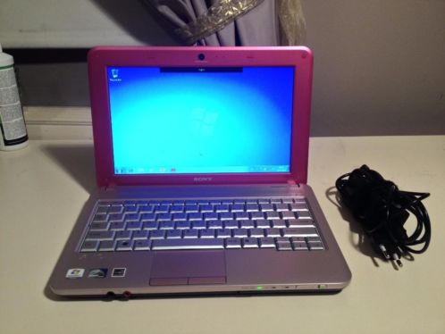 Sony Vaio Netbook VPCM13M1E Pink