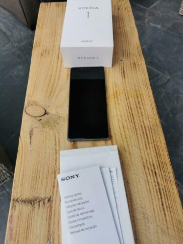 Sony xperia 1 128GB in prima staat met boekjes en doos