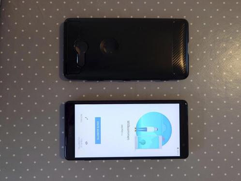 Sony Xperia Compact XZ2 met Sandisk 500GB Micro SD