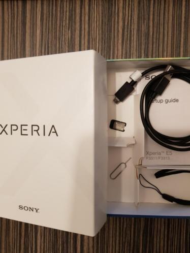 Sony Xperia E5 zwart