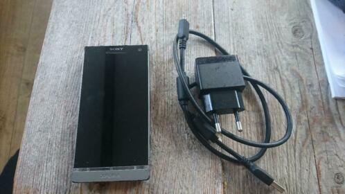 Sony xperia S 32GB met oplader