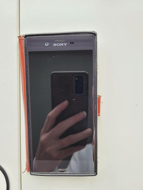 Sony Xperia te koop (let op zie omschrijving)