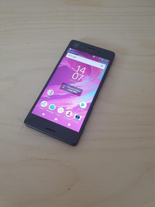 Sony Xperia X F5121