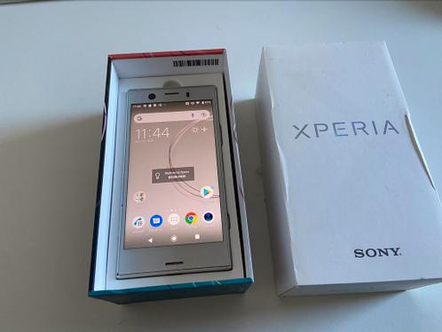 Sony xperia xz1 compact white silver