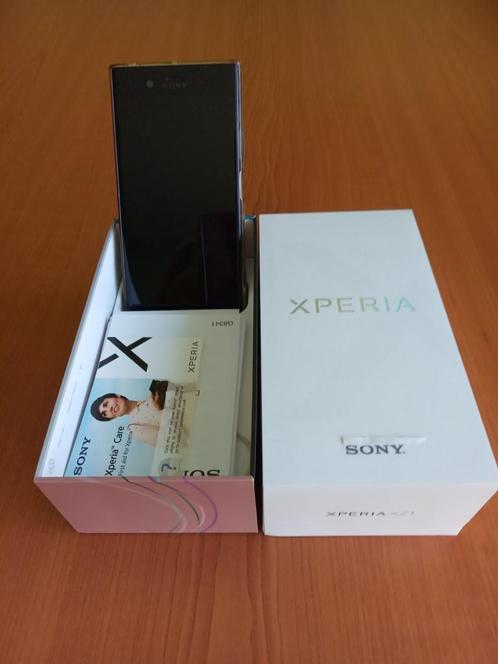 Sony xperia XZ1, doet het goed, zit alleen geen oplader bij