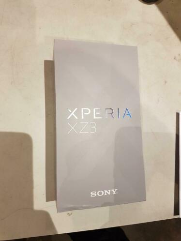 Sony Xperia XZ3 nieuw in de doos.