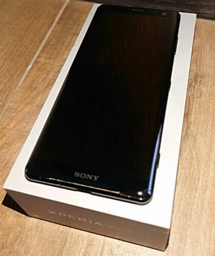 Sony Xperia XZ3 smartphone zwart waterdicht met accessoires