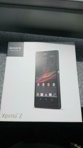 sony xperia Z incl 2 hoesjes (geen oplader)