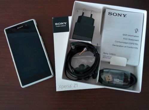 Sony Xperia Z1, 2 maanden oud, volledig schadevrij