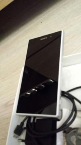 Sony xperia z1 20.7 mpcompleet