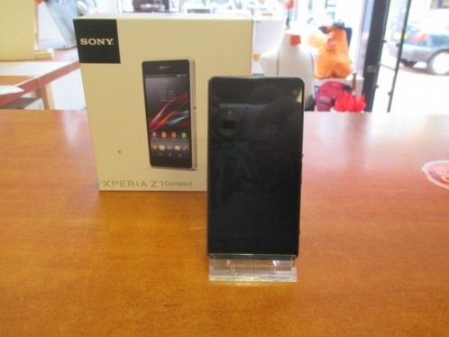 Sony Xperia Z1 compact met lader compleet in doos