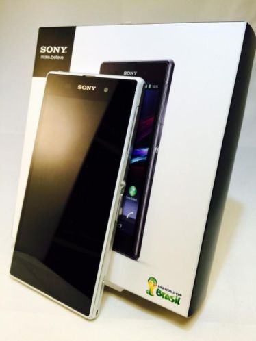  Sony Xperia Z1 Wit  lader en doos