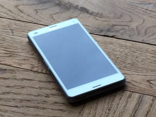 Sony Xperia Z3 Compact Wit  4m Garantie  Als Nieuw 299