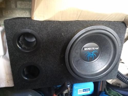 Soundstream T4 subwoofer 900 watt rms 2ohm.