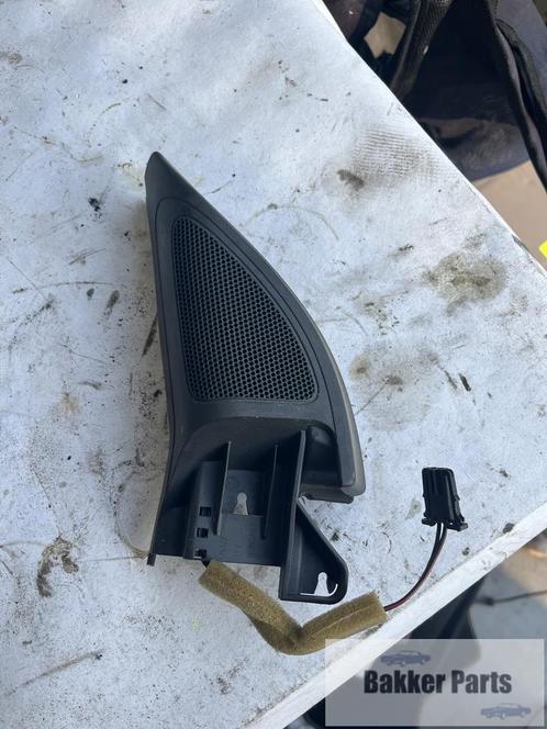 Speaker Links VW Golf 6 GTIGTD