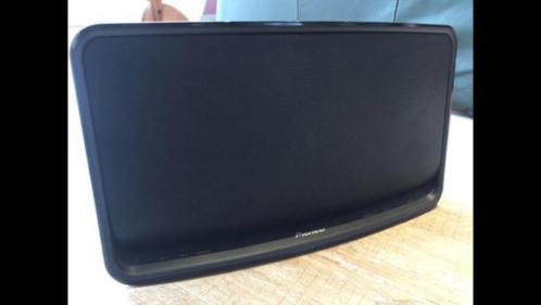 Speaker, Pioneer zo goed als nieuw, model XW-SMA1-K 15 volt