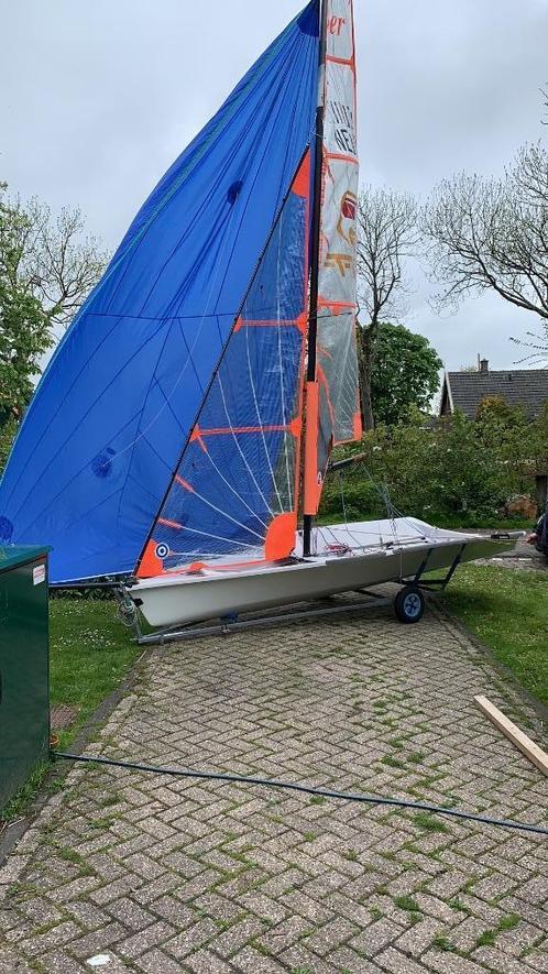 spectaculaire 2 persoons 29-er zeilboot (Ovington)