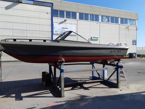 Speedboot  1986 Sea Raider 180 kleur grijs  bruin