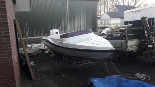 Speedboot 4 persoons met 140 pk