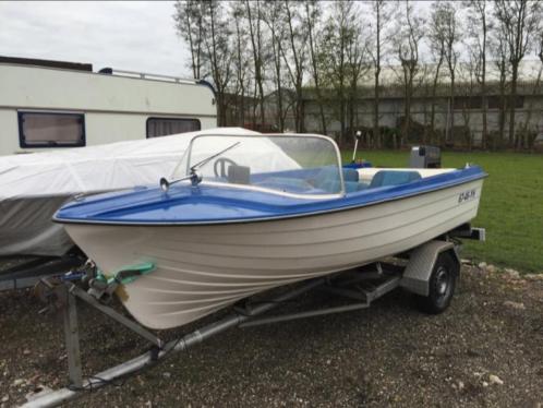 Speedboot 4.75 meter  Suzuki 30PK autolube  trailer 