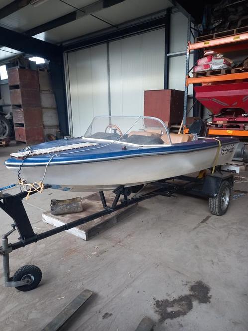 Speedboot  50 pk mercury 2 takt  trailer