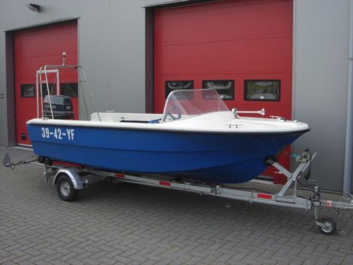 Speedboot ALMARINE met 60pk 2-takt motor INRUILVOORDEEL