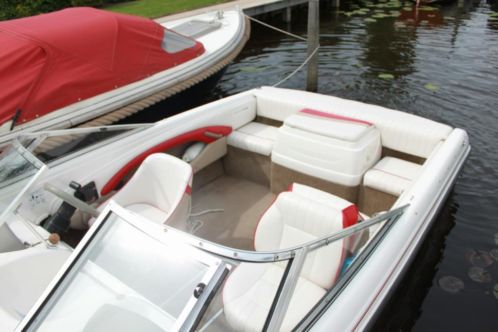 speedboot chapparral bayliner maxum formula wellcraft 