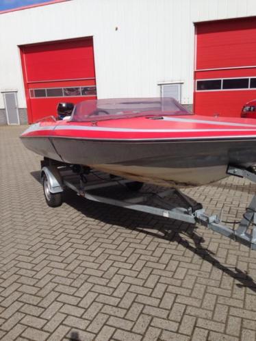 Speedboot glastron cvx 16 met 80 pk