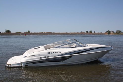 Speedboot Larson 186 Sensa bowrider