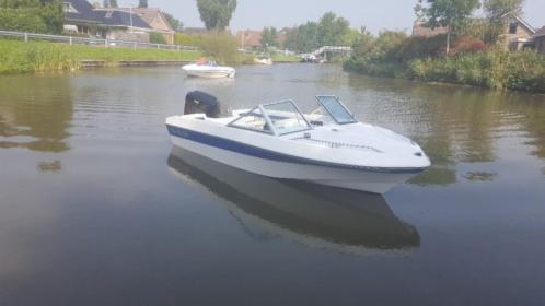 Speedboot met 220 pk Mercury, MOET WEG