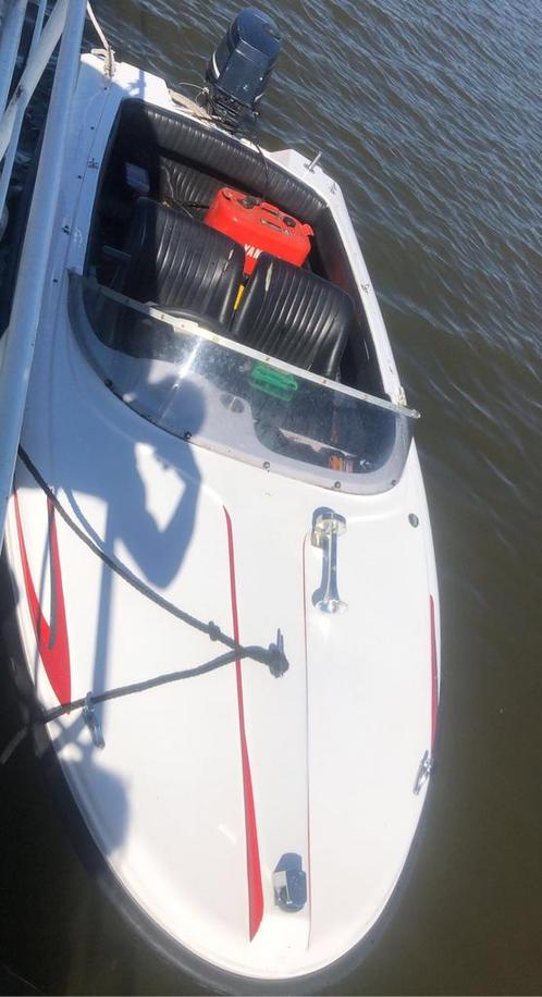 Speedboot met 30 pk Yamaha