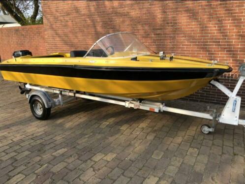 Speedboot met motor en trailer  35 pk mercury tourboot