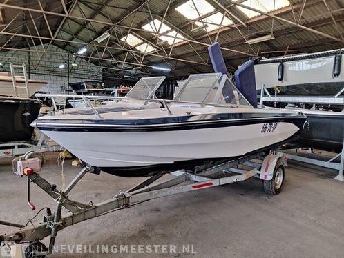 Speedboot met trailer Glastron, bouwjaar 2010