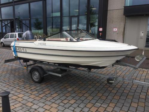 Speedboot Skibsplast 460 met 50 PK Yamaha 4-takt