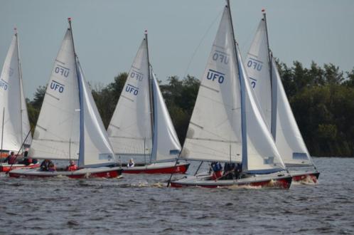 Splash, Laser, UFO, RIB vailant 450, roeiboot BIC 245