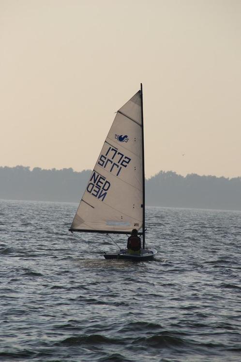 Splash met waltrailer, 2 zeilen en alle verdere toebehoren