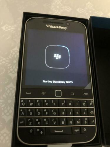 Splinternieuwe BlackBerry Classic 16GB. SQC100-1