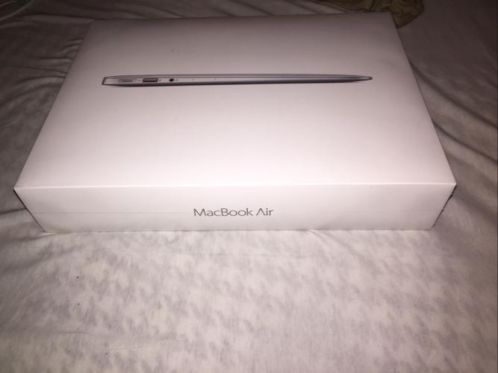 Splinternieuwe gesealde Macbook Air model 2015 13inch 128ssd