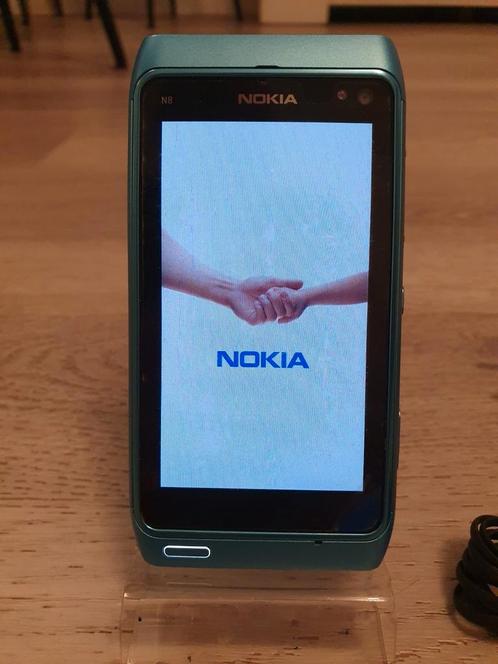 Splinternieuwe Nokia N8 blauw retro vintage gsm
