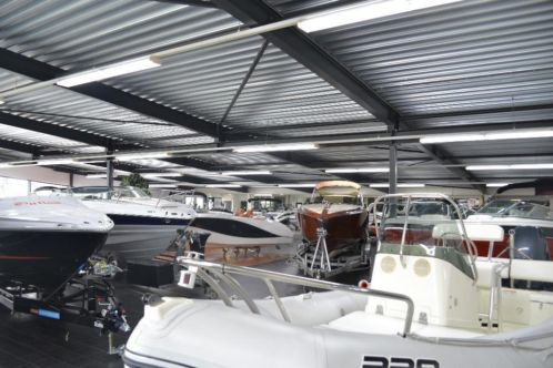 Sportboat Store Nederland mega boatstore...