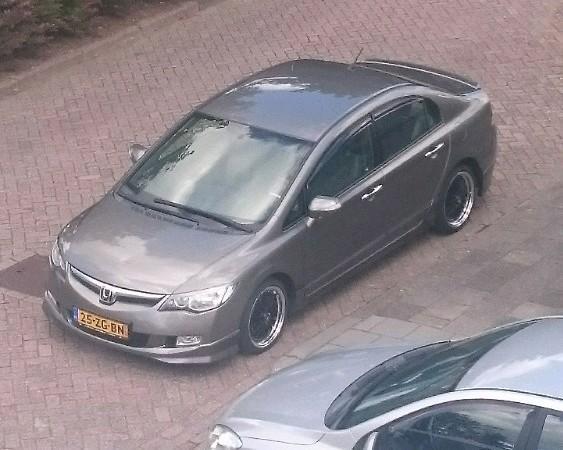 Sportieve Honda Civic 1.3 Vtec Hybrid 4DR C-tr. 2008 Grijs
