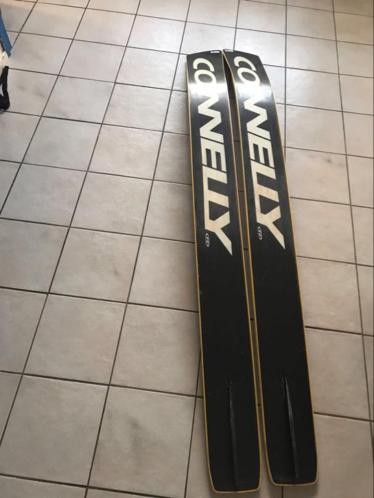 Springskis connelly 86 inch