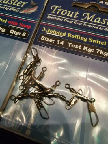 Spro Trout Master 3-Jointed Rolling Swivel with snap