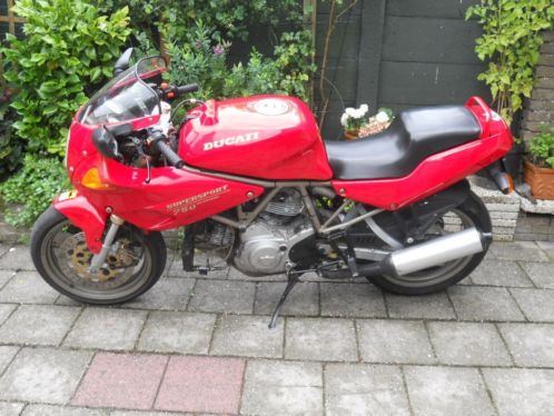 SS 750 sport Nuda van 1995