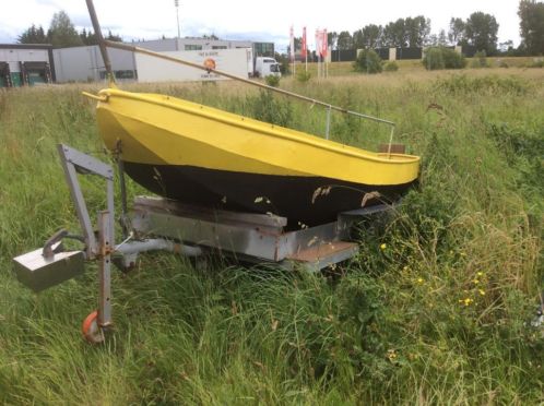 Staale sloep grachtenboot