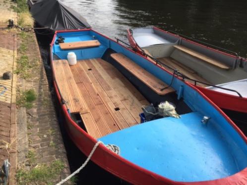 Stalen grachtenboot met of zonder 9.9pk 4 takt Yamaha