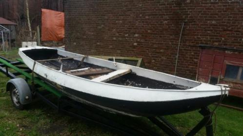 Stalen roeiboot 4.20 x 1.30 m