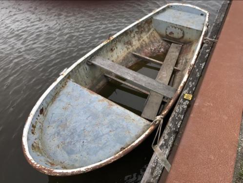 Stalen roeiboot type beenakker met 2 luchtdichte kamers