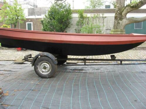 Stalen roeiboot vlet sloep visboot 400 cm met trailer